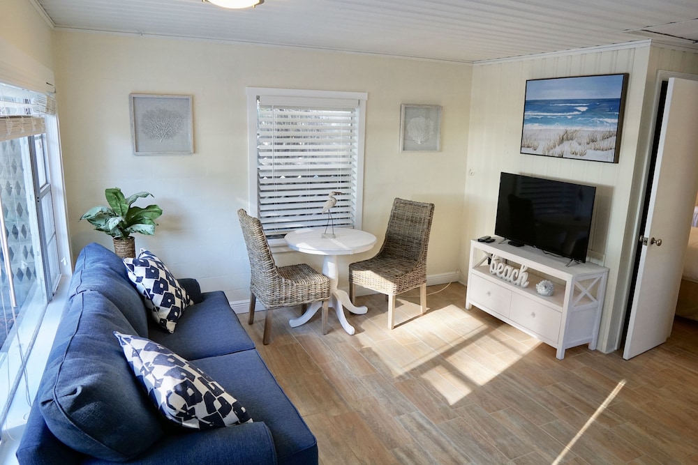 Cottage (Gulf View) photo 1