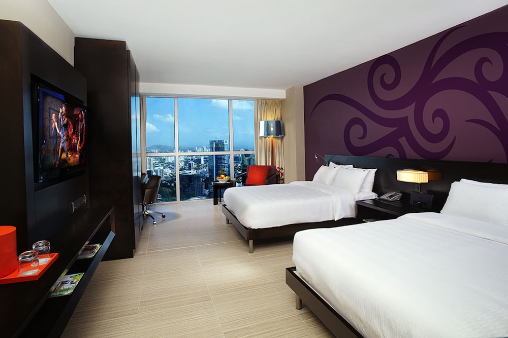 Deluxe Room, 2 Double Beds, City View - Photo 2