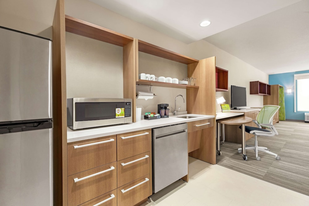ADA Accessible, Studio, 2 Queen Beds, Accessible, Bathtub (Mobility & Hearing) - Photo 5