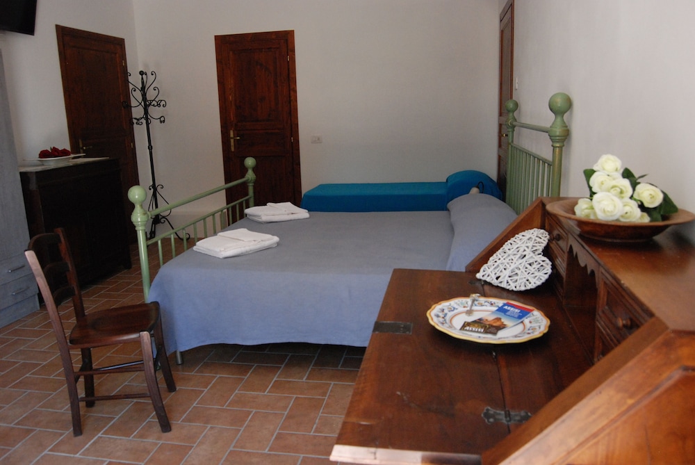 Apartment, Garden View