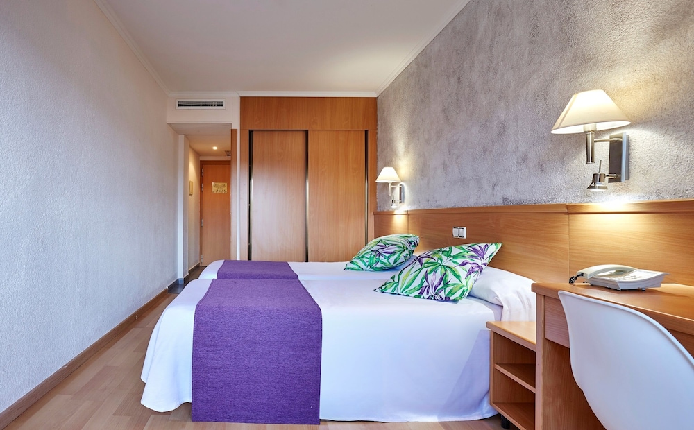 Double Room, Balcony (single use) - Photo 2