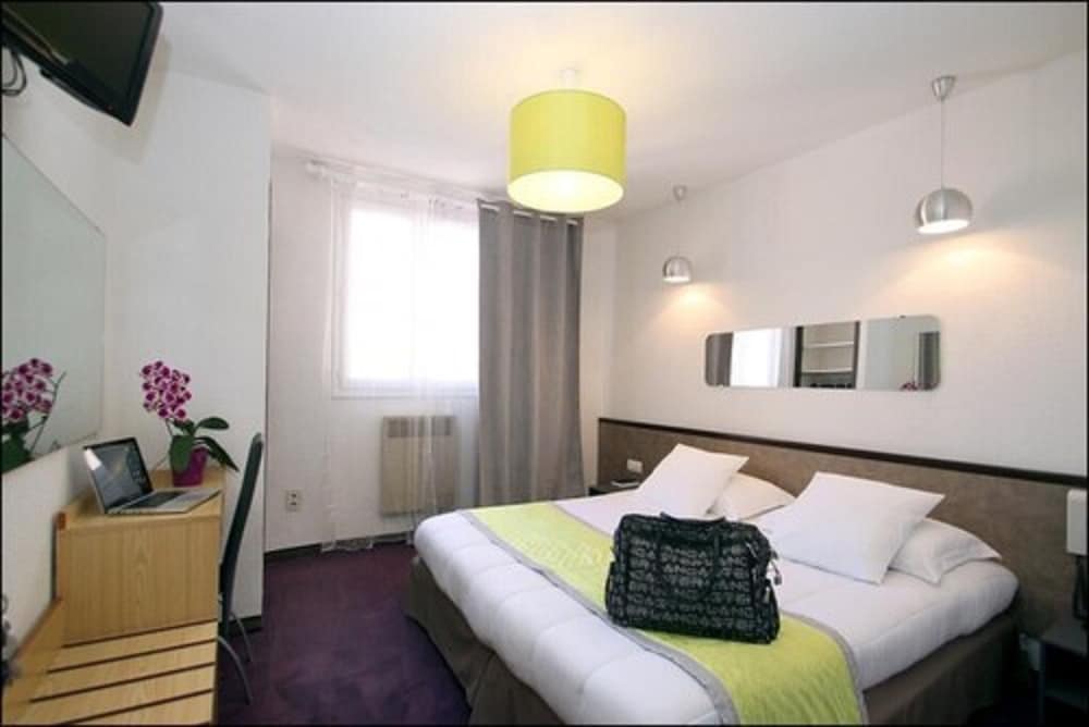 Double Room - Photo 1