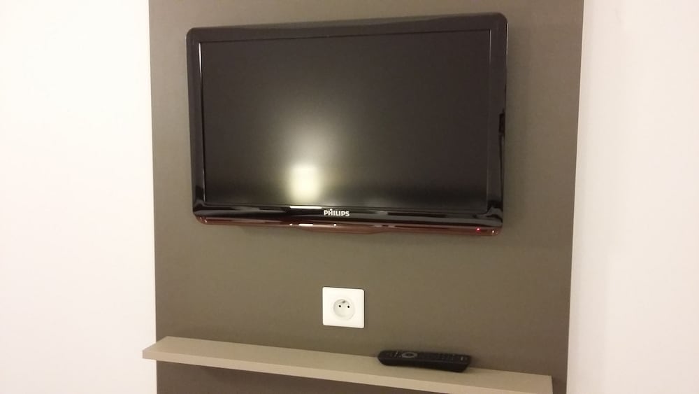 Family Room photo 2