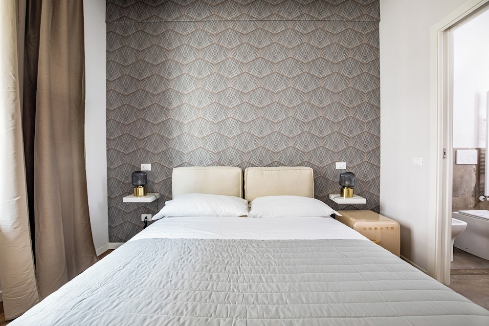 Deluxe Double Room, City View