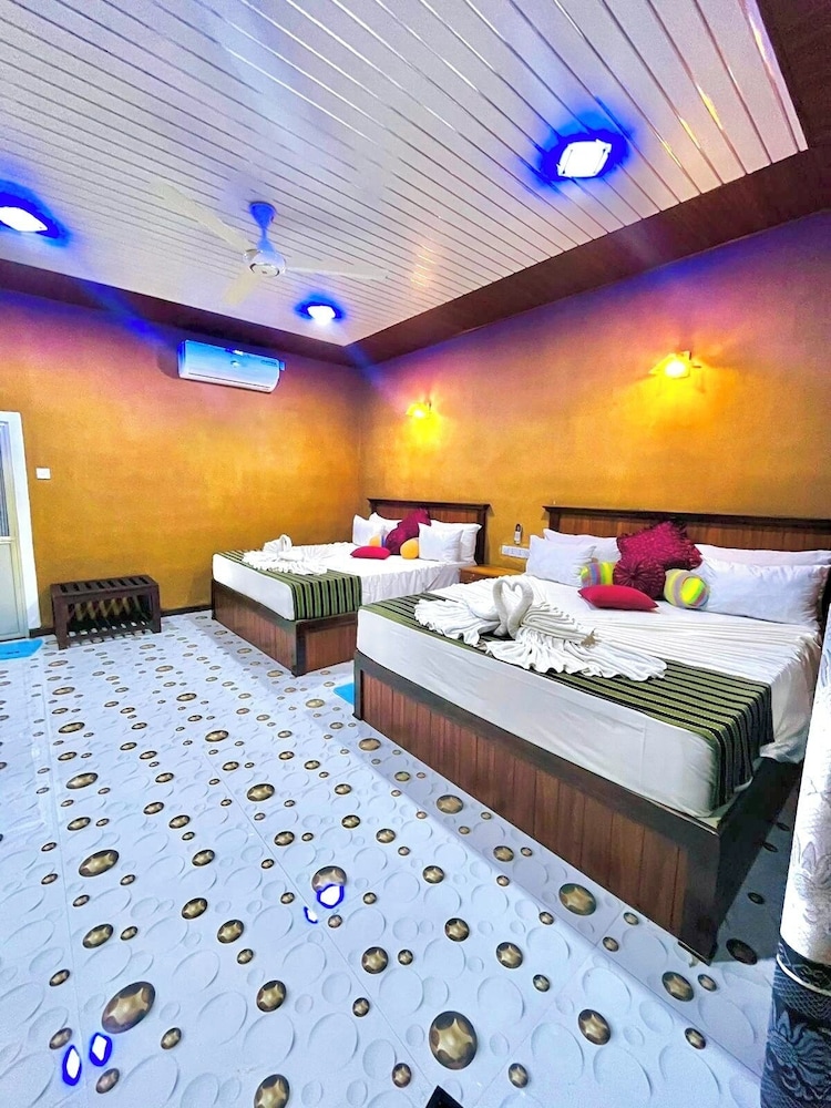 Quadruple Room photo 2