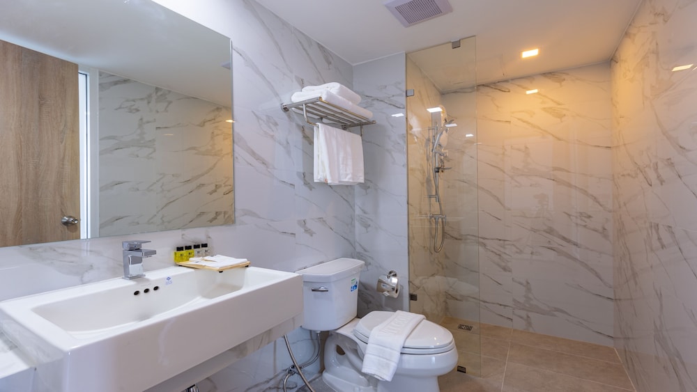 Luxury Triple Room - Photo 2
