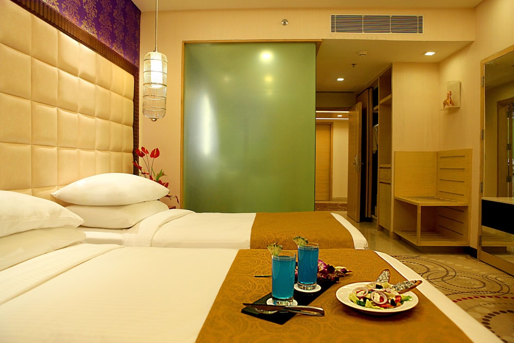 Club Room - Photo 7