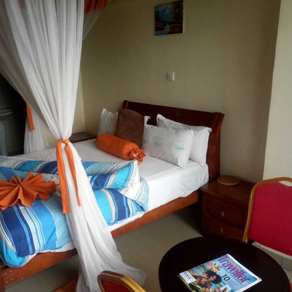 Single Room photo 3