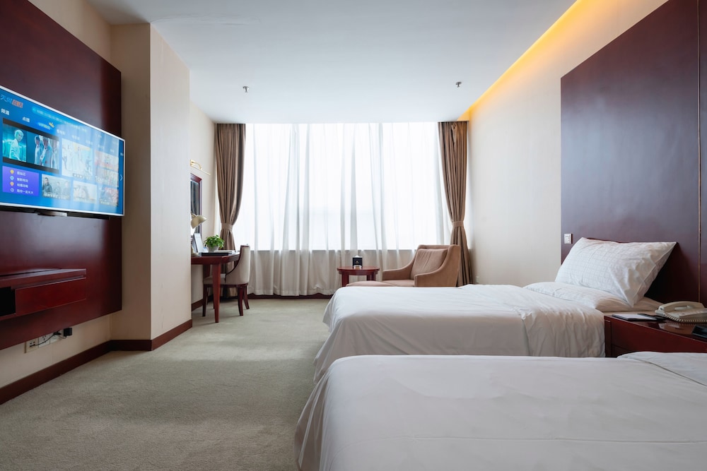 Deluxe Twin Room photo 3
