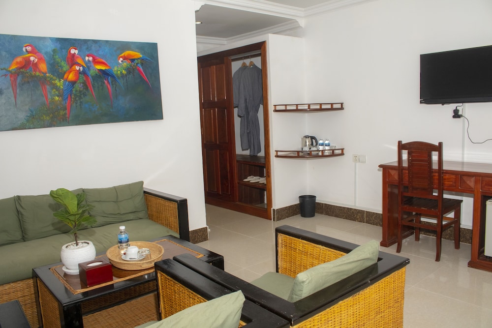 Deluxe Twin Room - Photo 2