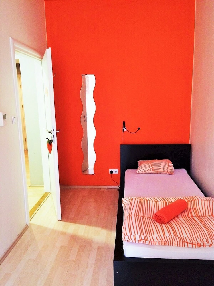 Deluxe Single Room photo 3