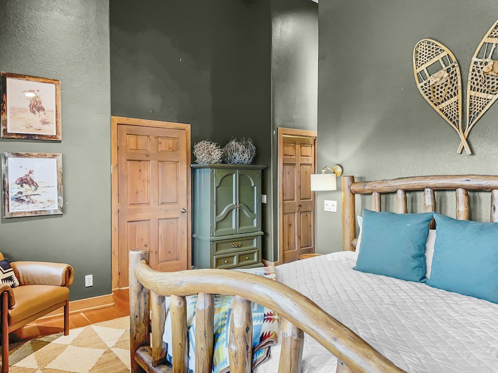 House, 4 Bedrooms
