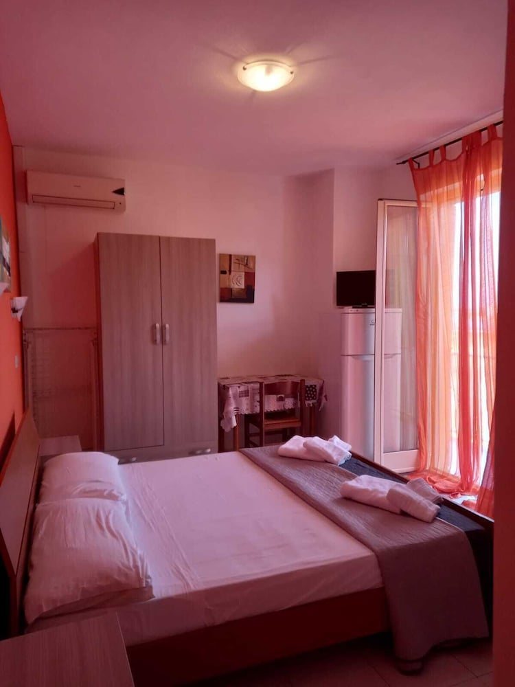Panoramic Room, Balcony, Sea View photo 1
