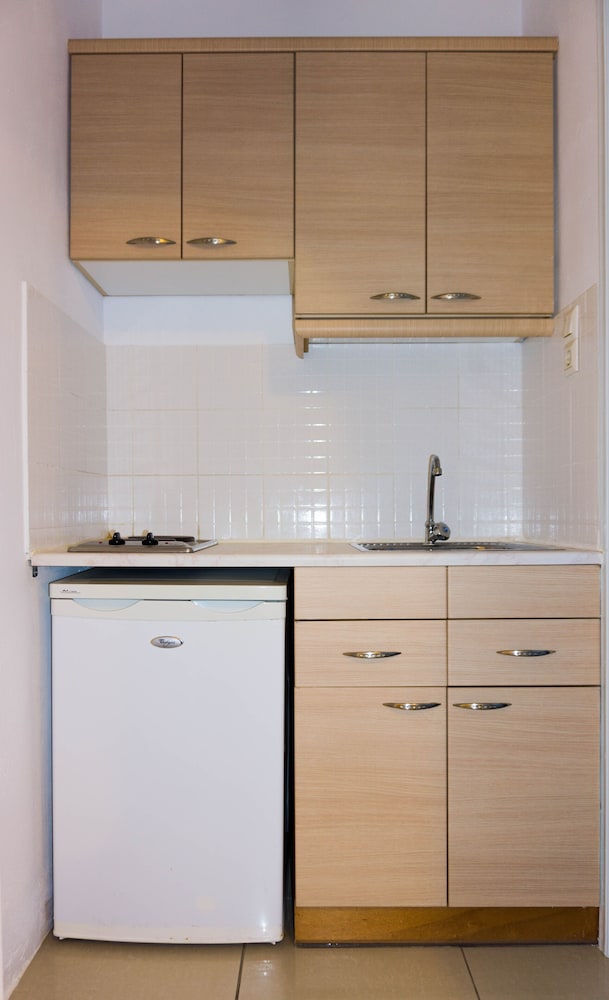 Standard Studio - Photo 2
