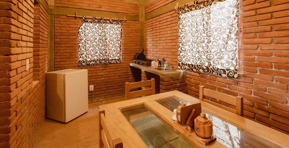 Bungalow, 2 Bedrooms - Photo 4