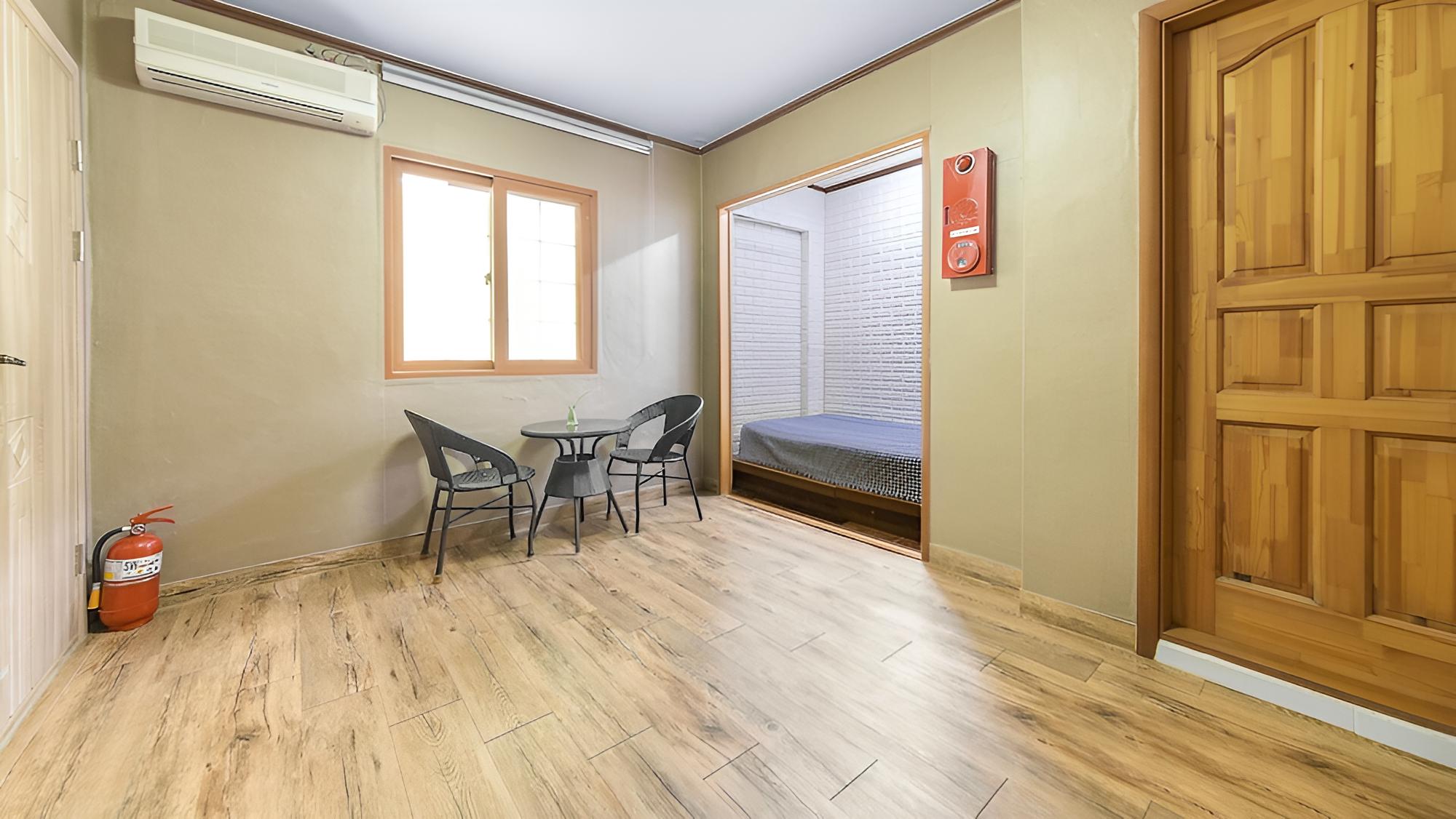 Basic Room, 1 Bedroom (Mint) photo 2