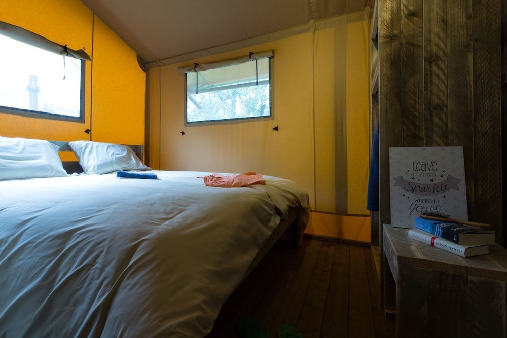Deluxe Chalet, 3 Bedrooms photo 3