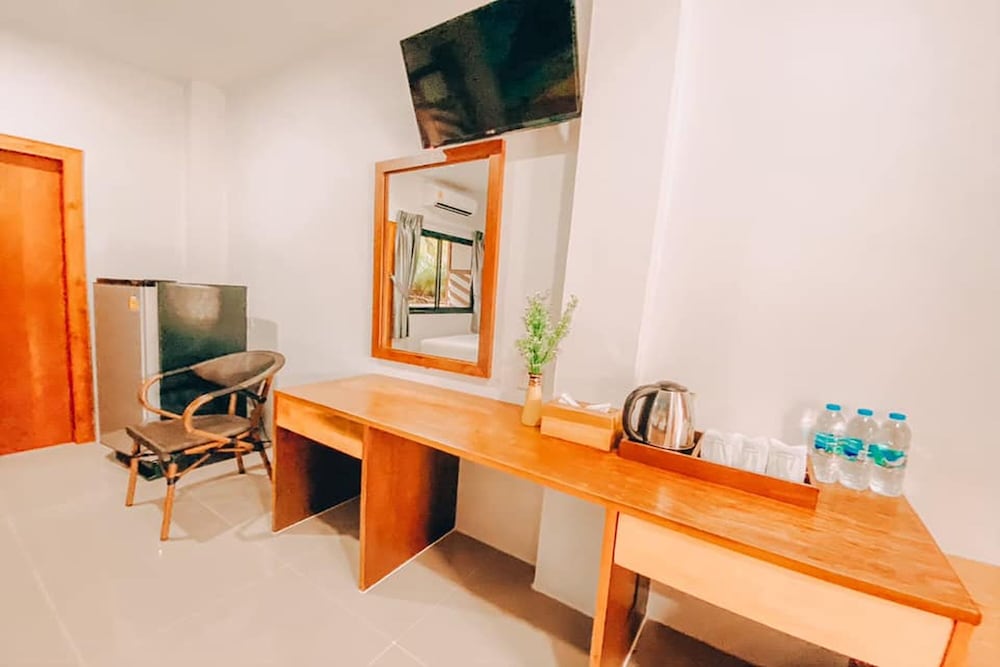 Standard Double Room - Photo 5
