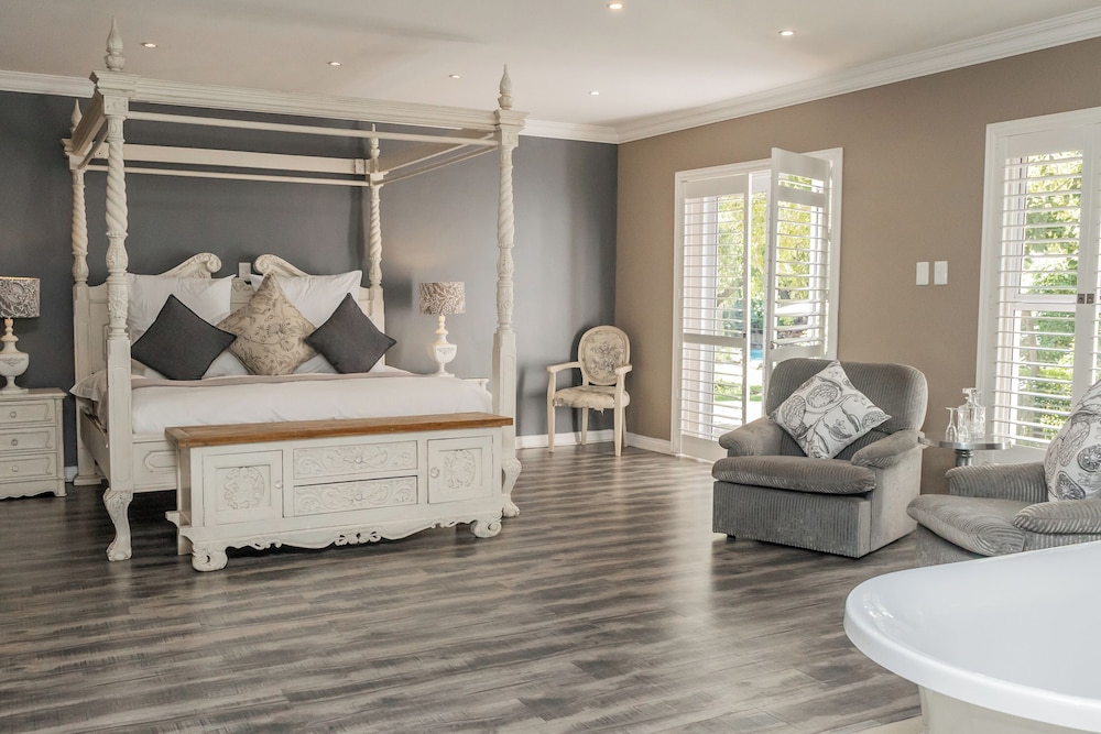 Luxury Double Room photo 1
