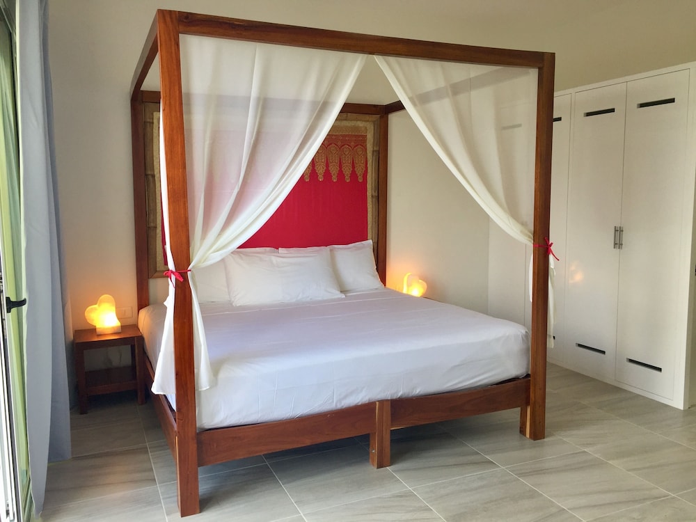 Honeymoon Suite, 1 Bedroom, Balcony, 100% Ocean View