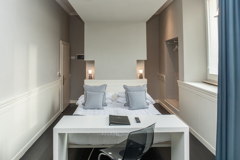 Family Studio Suite photo 2