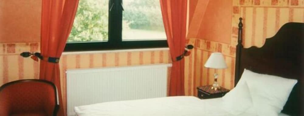 Standard Double Room - Photo 3