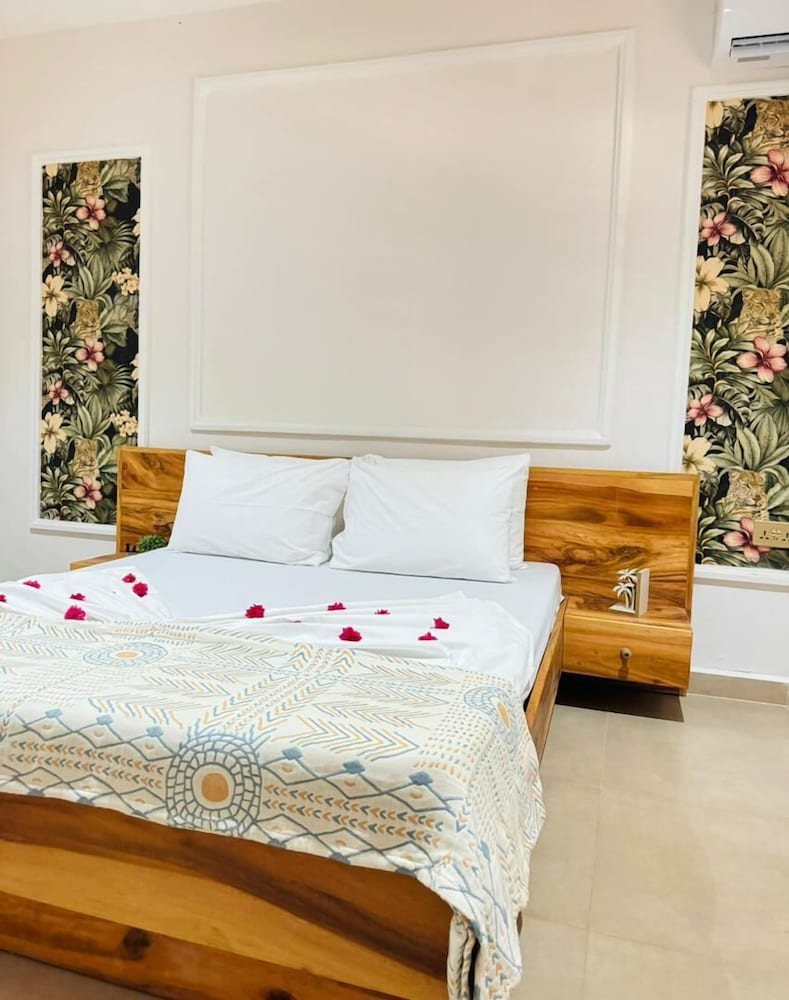 Deluxe Double or Twin Room, Garden View photo 1