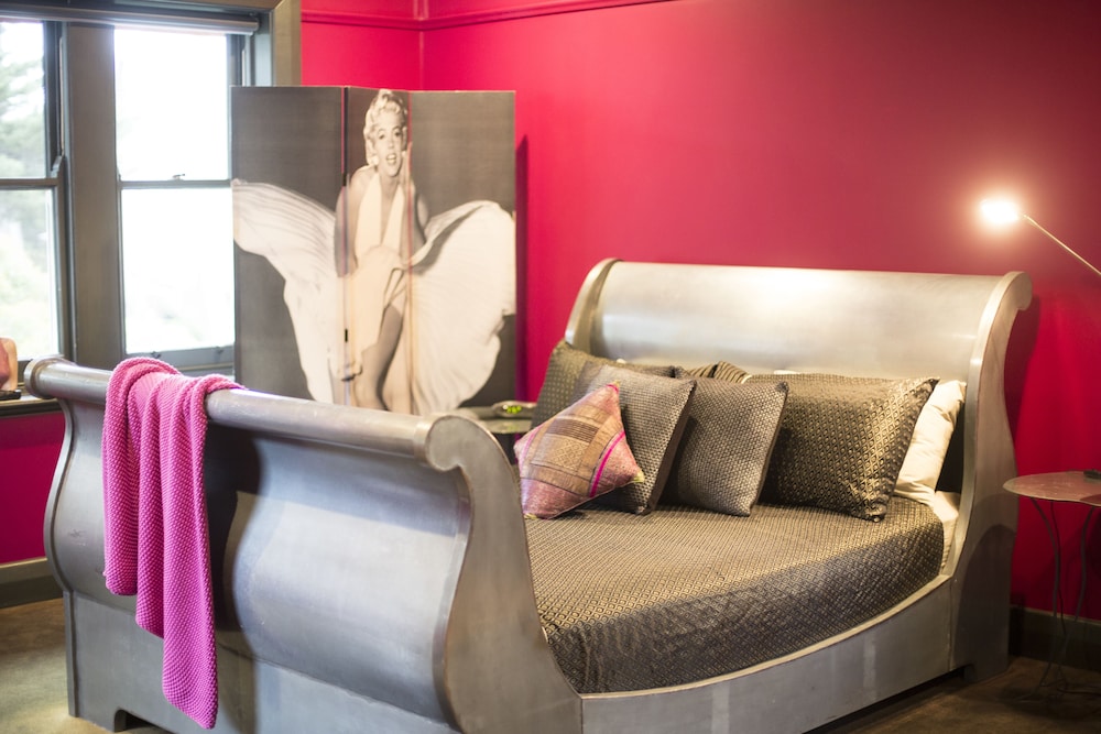 The Marilyn Room photo 2