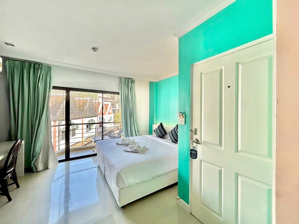 Superior Double Or Twin With Balcony photo 3