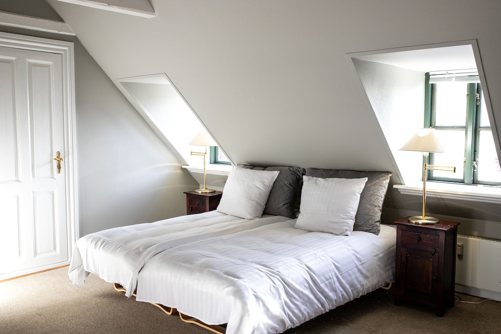 Family Quadruple Room photo 1