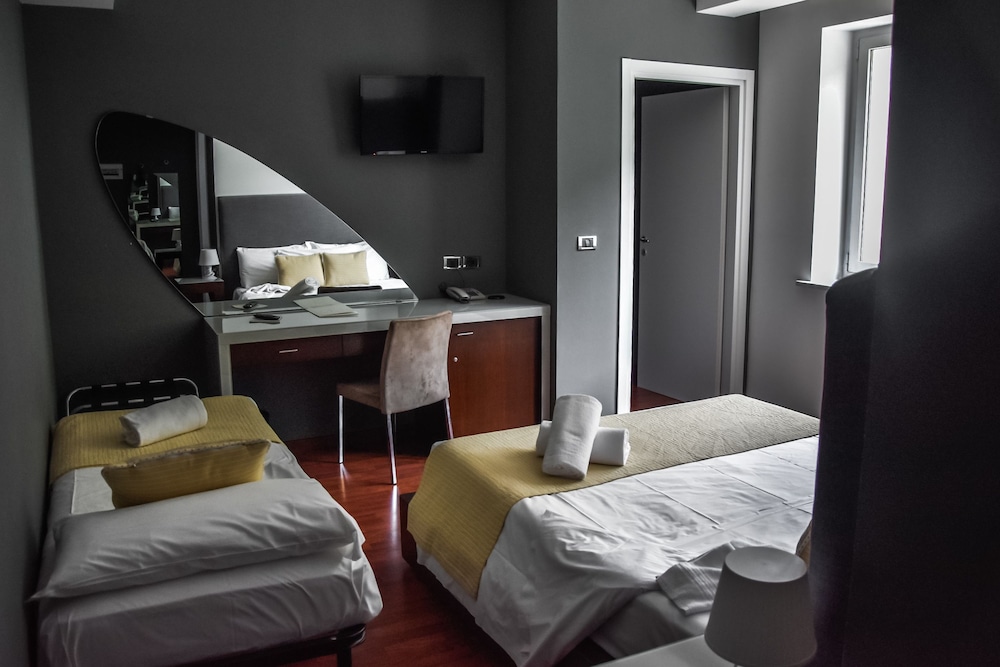 Triple Room - Photo 3