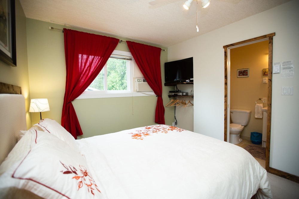 Standard Double Room photo 2