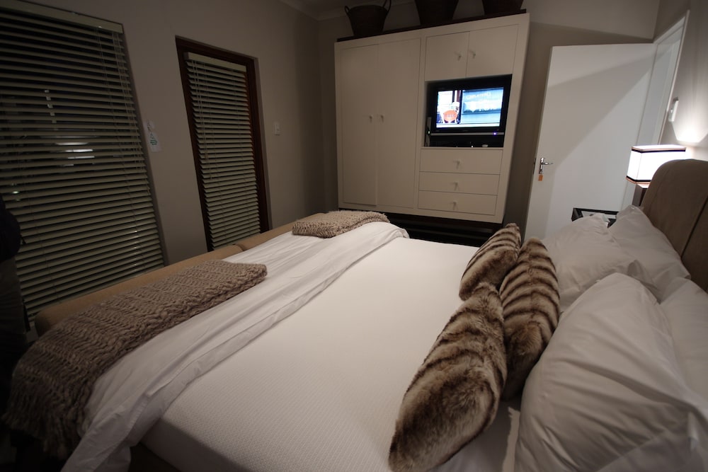 Standard Luxury Room photo 1