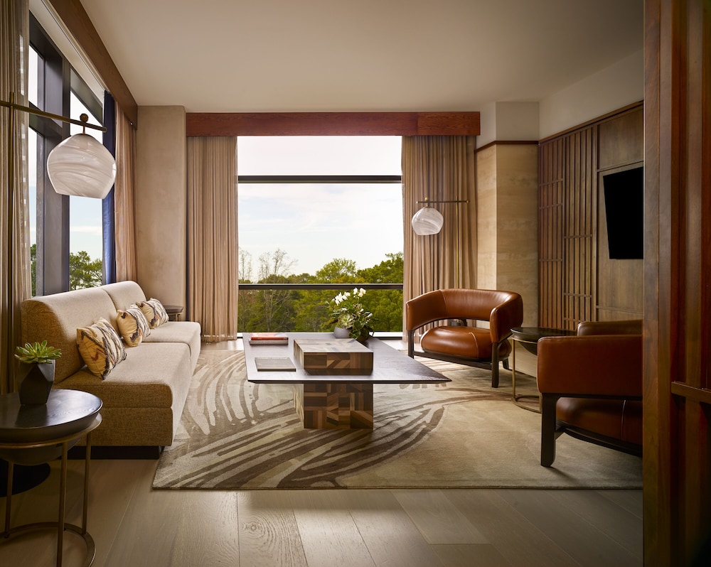 Suite (Momiji)