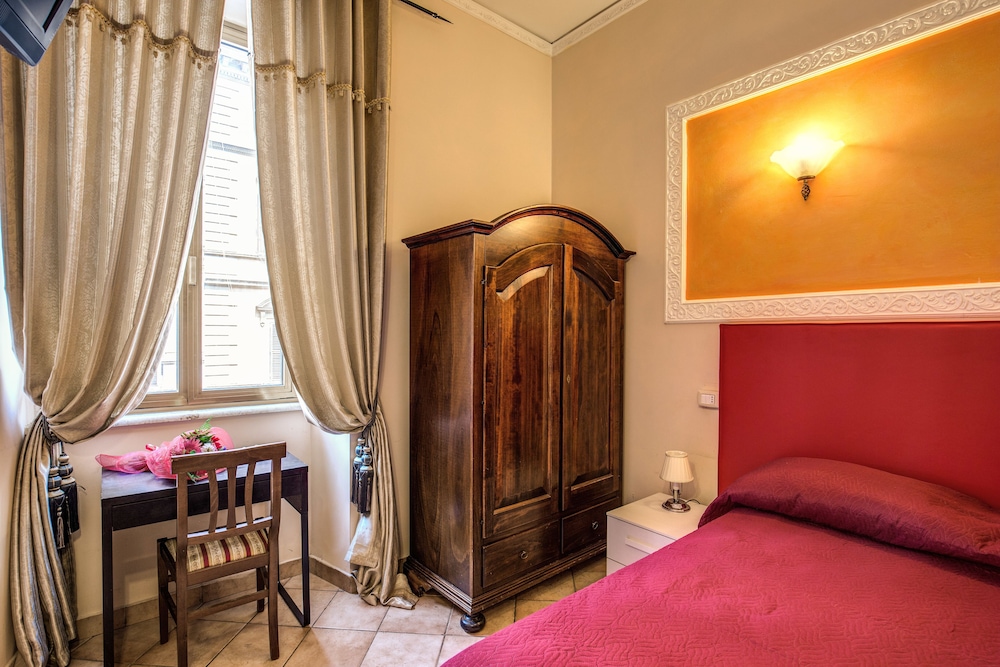 Economy Single Room