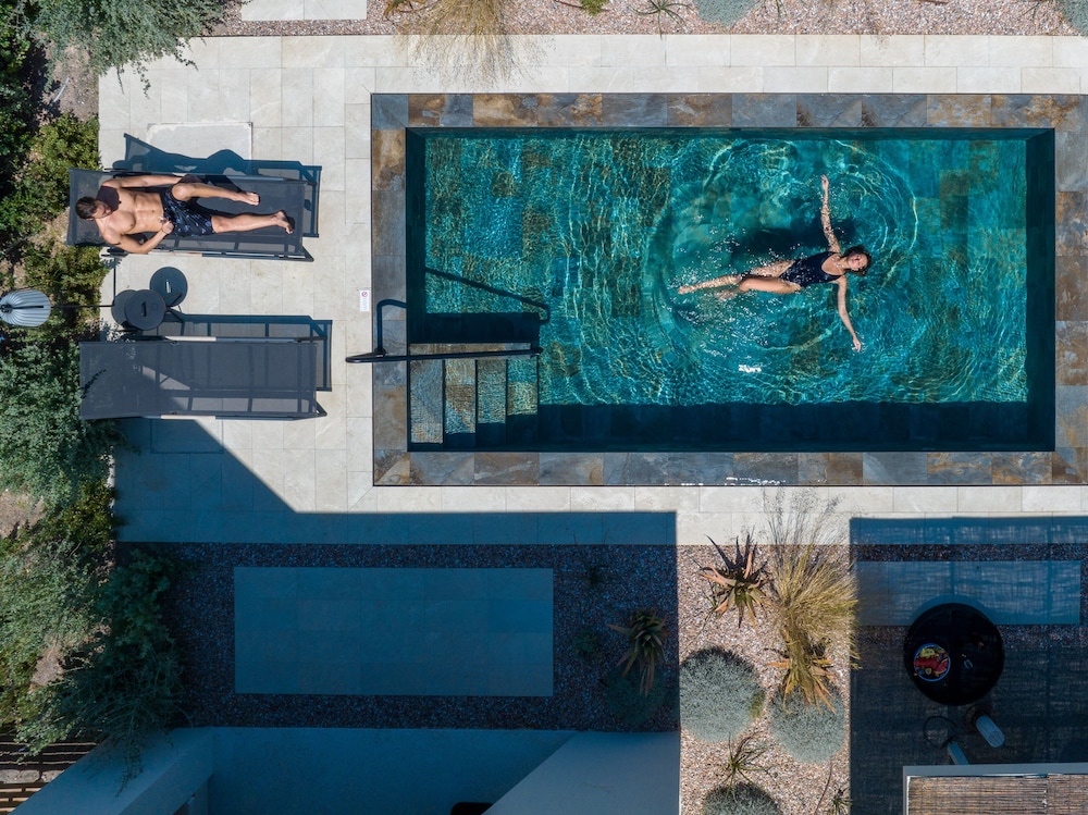 Harmonia Private Pool Bungalow - Photo 18