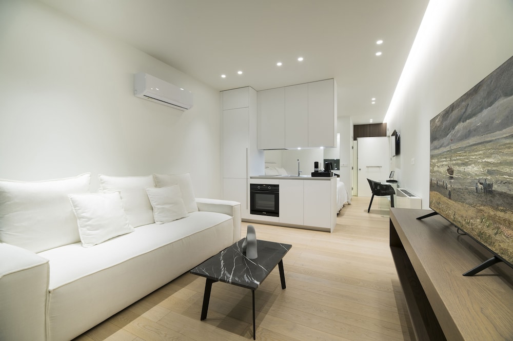Junior Studio Suite photo 2