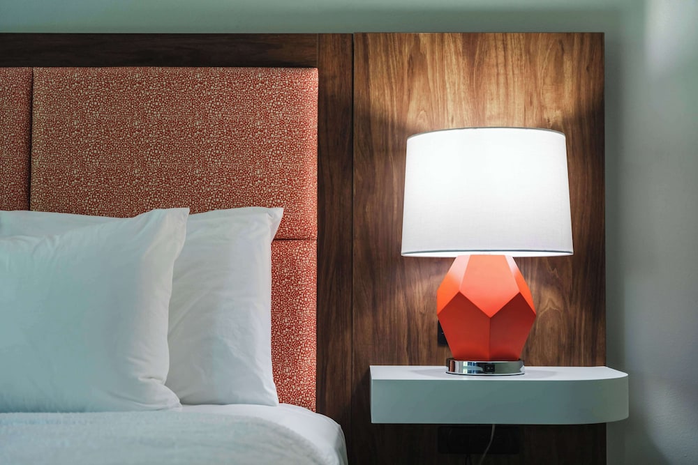Room, 2 Queen Beds - Photo 2