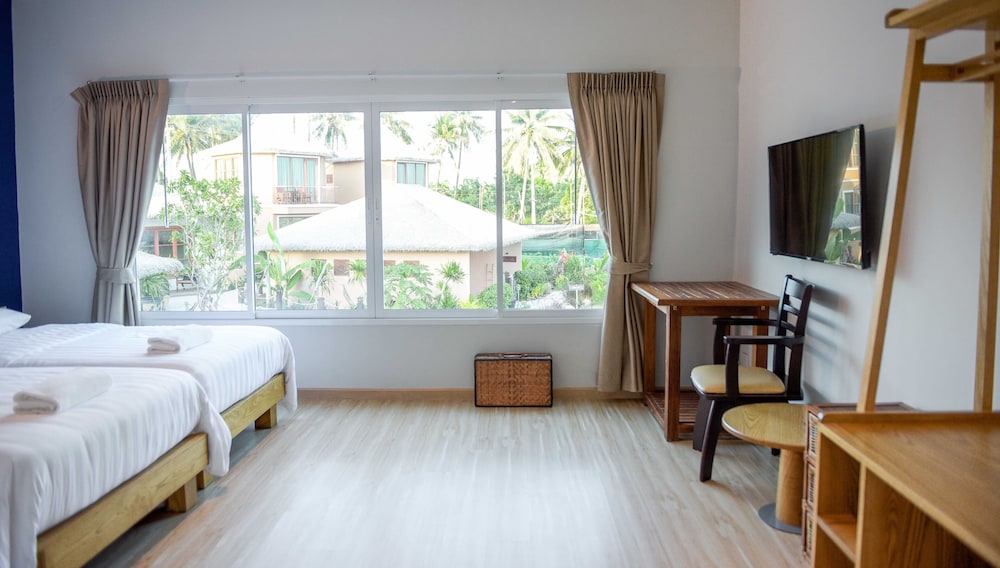 Duplex Suite Poolside - Photo 4