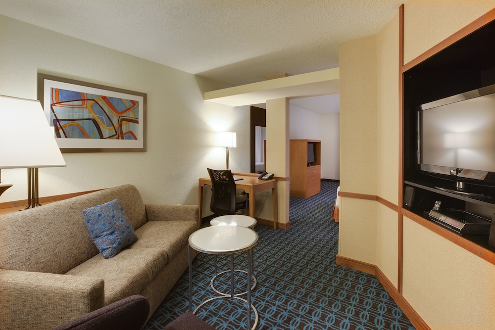 Studio, Multiple Beds - Photo 3
