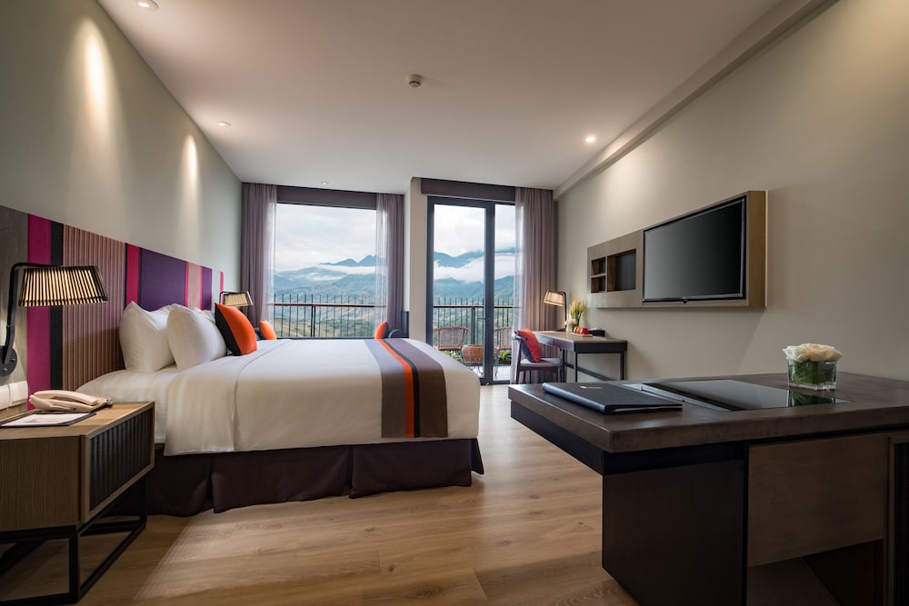Deluxe Double or Twin Room, Valley View photo 3