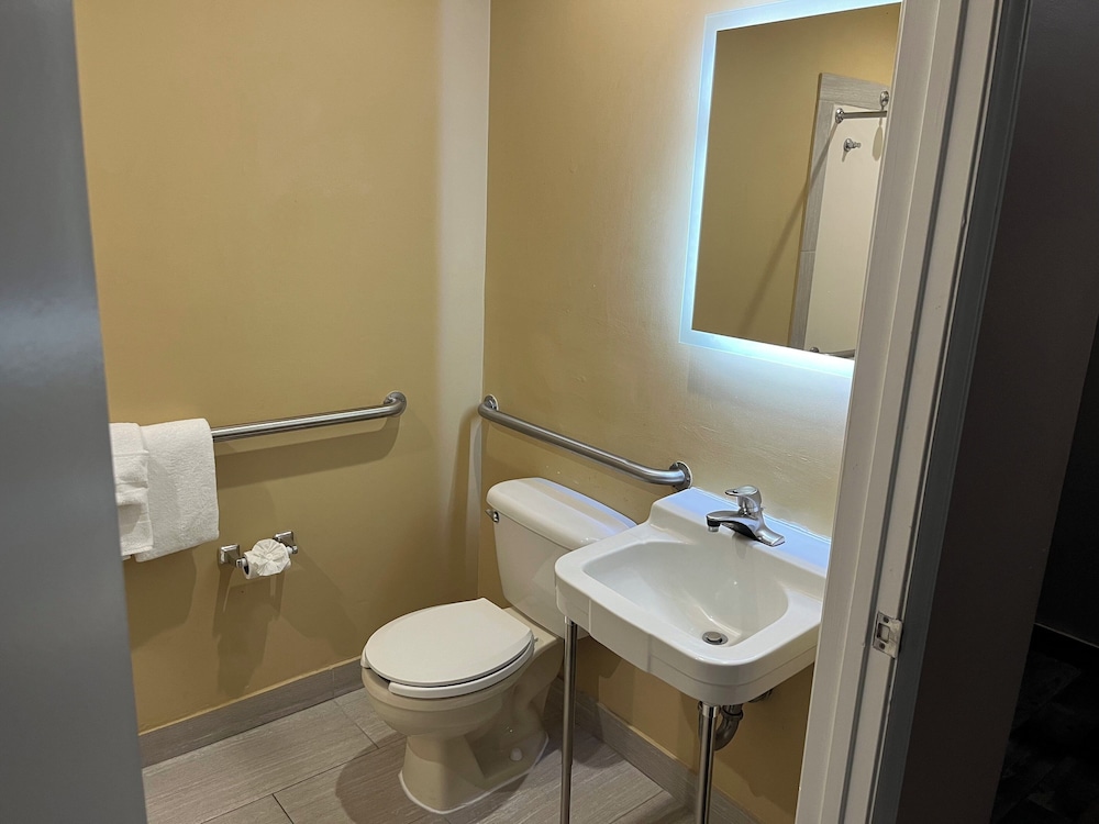 HomeTowne Studios & Suites by Red Roof Charlotte - Ballantyne, Billede 2