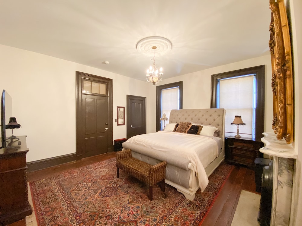 Julia Suite photo 3