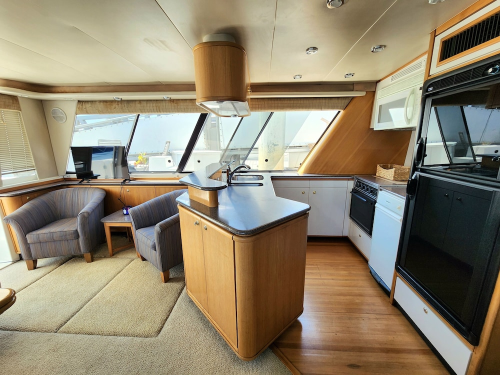 Ocean Escape photo 2