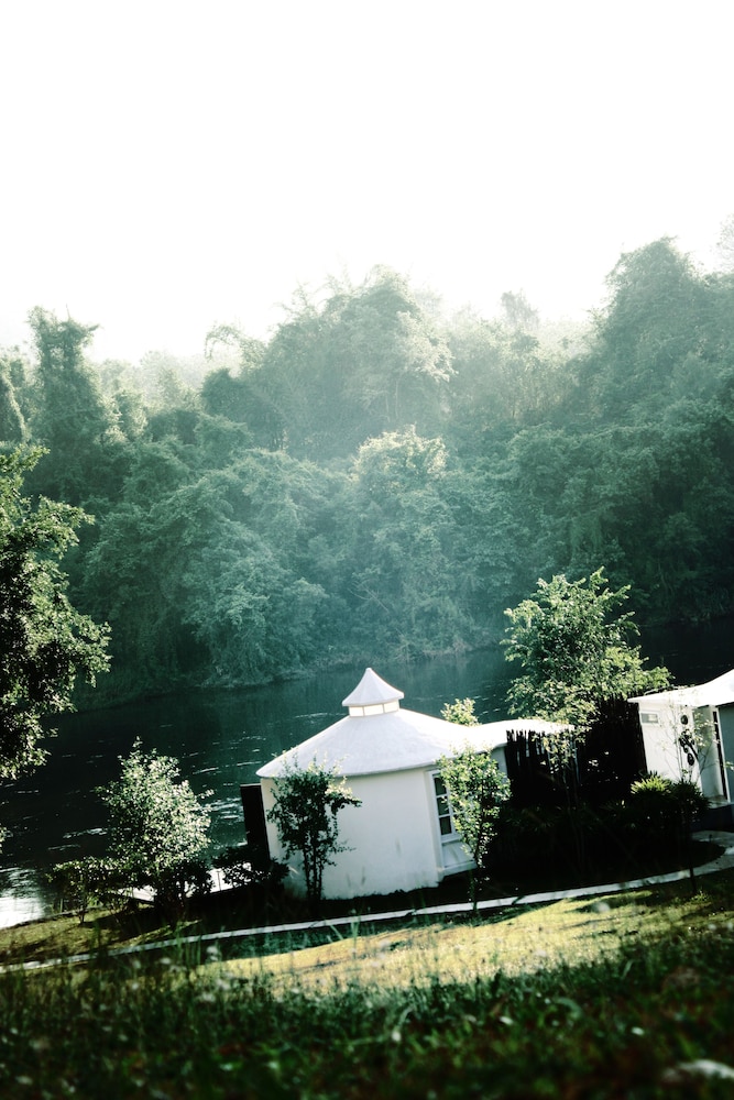 Vorona Cottage King River Side photo 3