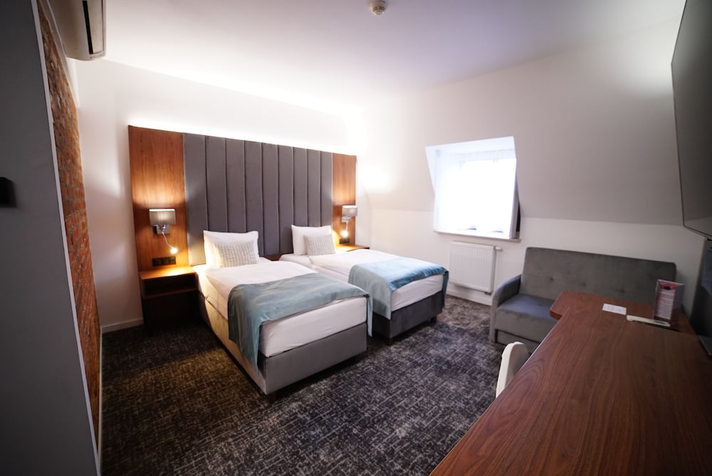 Premium Double or Twin Room photo 2