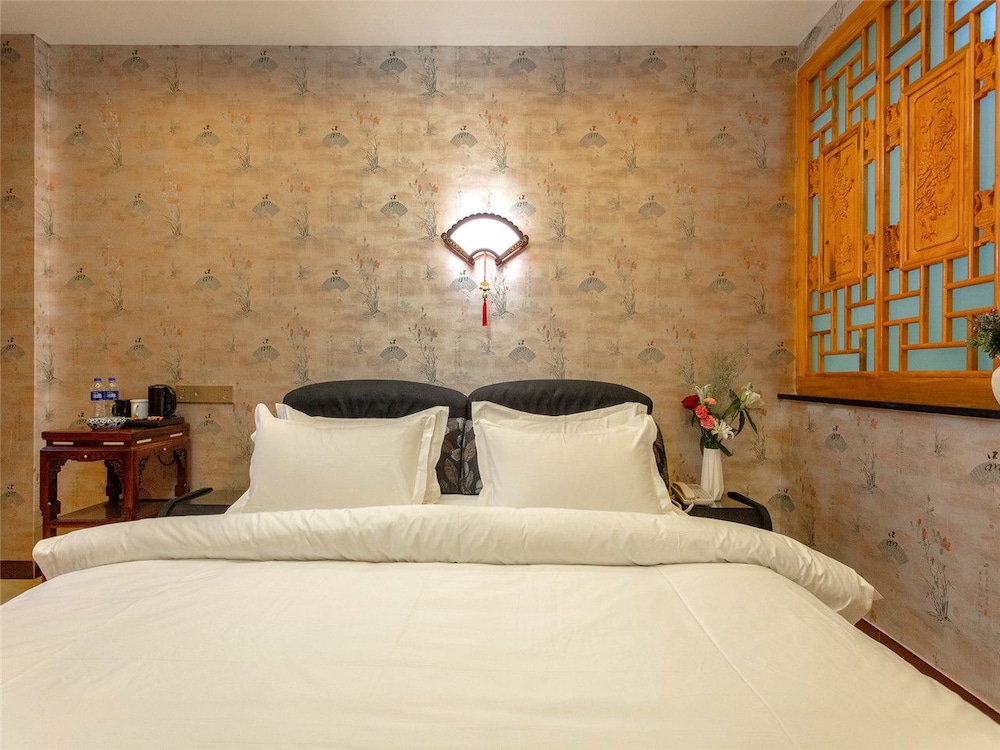 Double Room (Extreme Sassy) photo 3