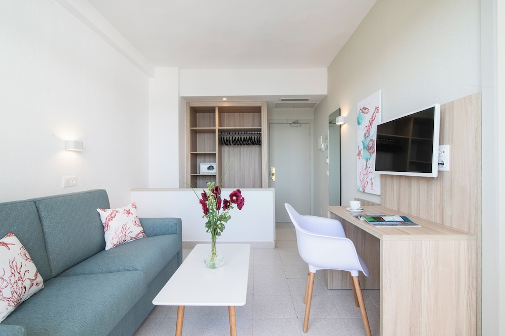 Junior Suite, Sea View - Photo 5