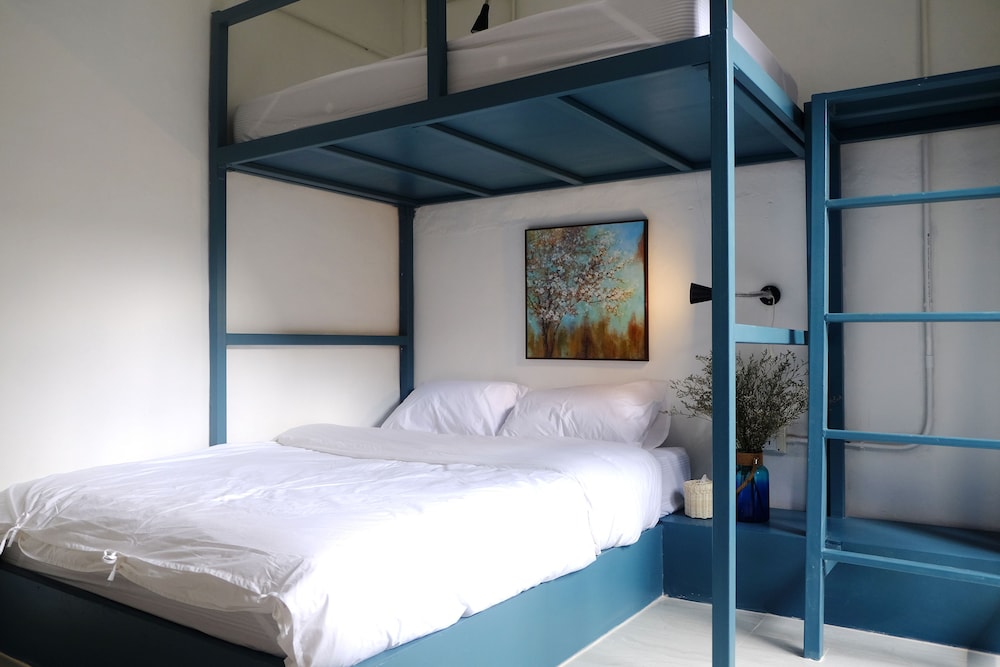 Triple Room, Garden View photo 2