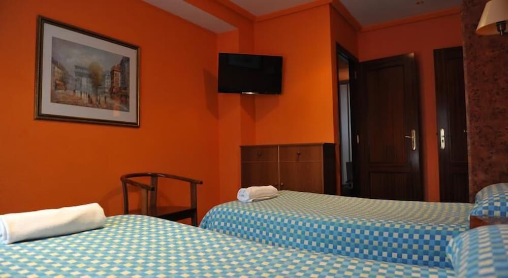 Habitación Doble o con Dos Camas